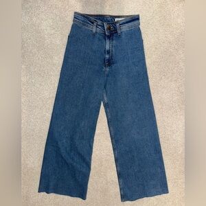 Zara Wide Leg Ankle Jeans with raw hem